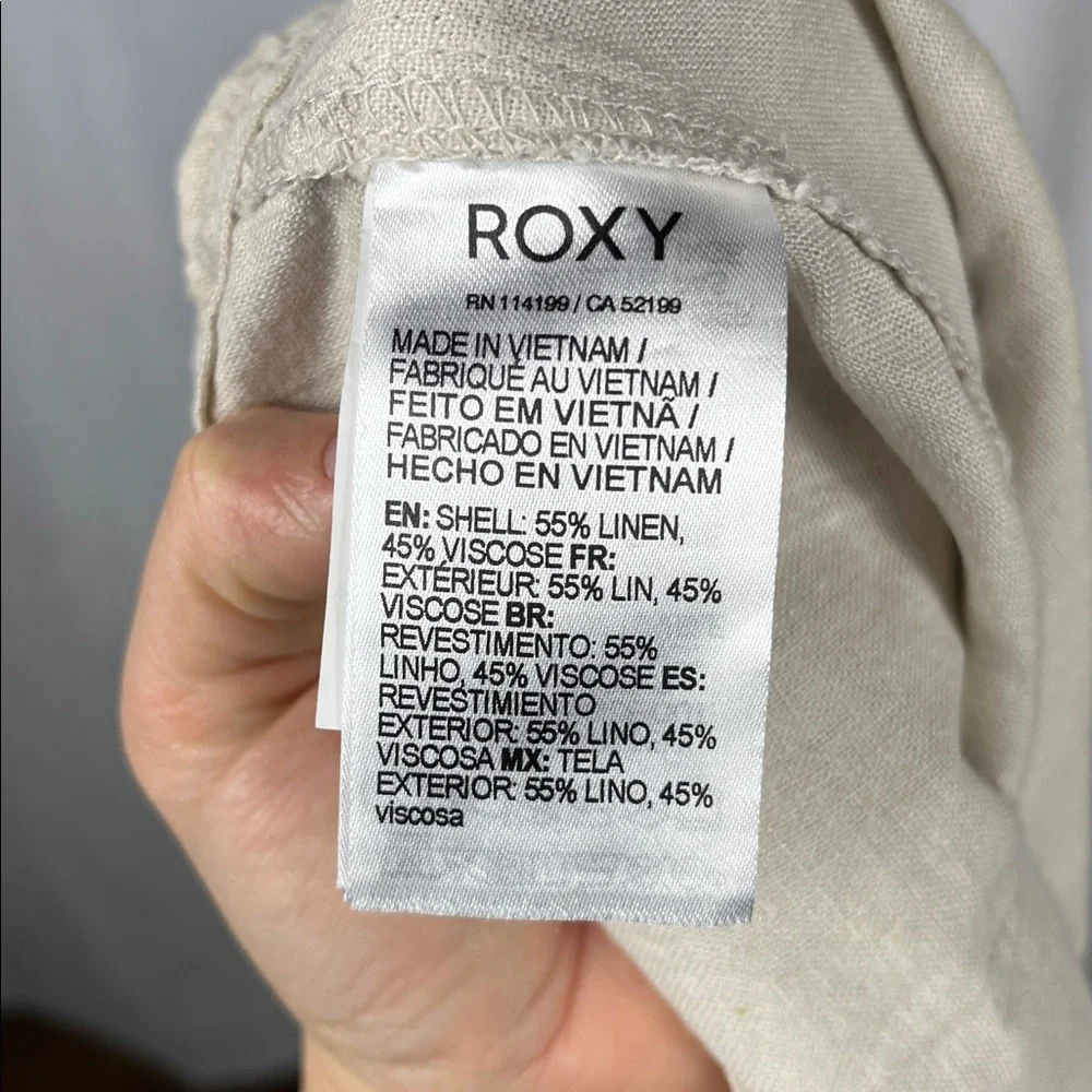 NWT Roxy Oceanside Pant in Stone Khaki.‎